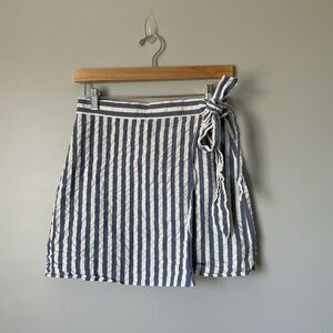 J. Crew Mini Skirt 100% Cotton Striped Blue White Women's Size 2 Petite